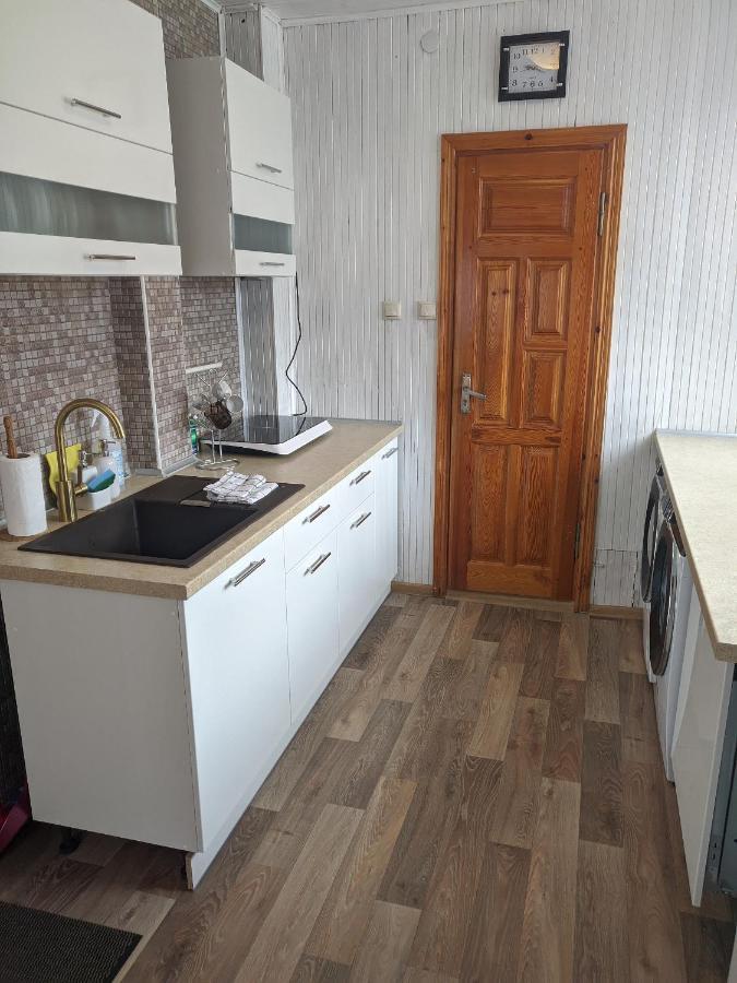Guest House Nika - Cottages And Rooms In The Heart Of Palanga City Center מראה חיצוני תמונה