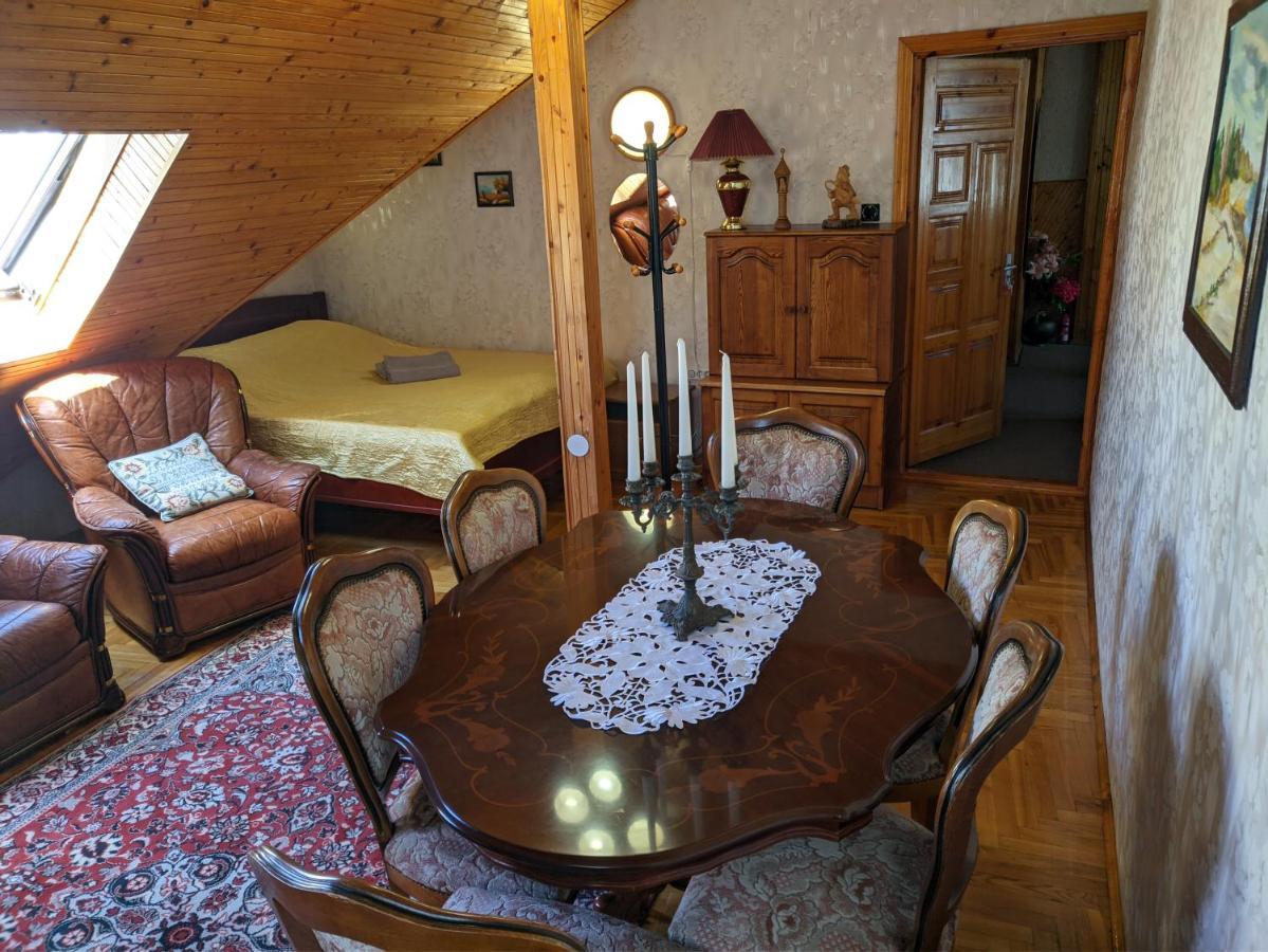 Guest House Nika - Cottages And Rooms In The Heart Of Palanga City Center חדר תמונה