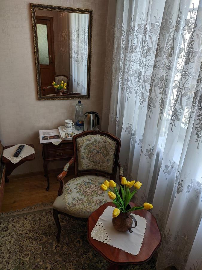 Guest House Nika - Cottages And Rooms In The Heart Of Palanga City Center מראה חיצוני תמונה