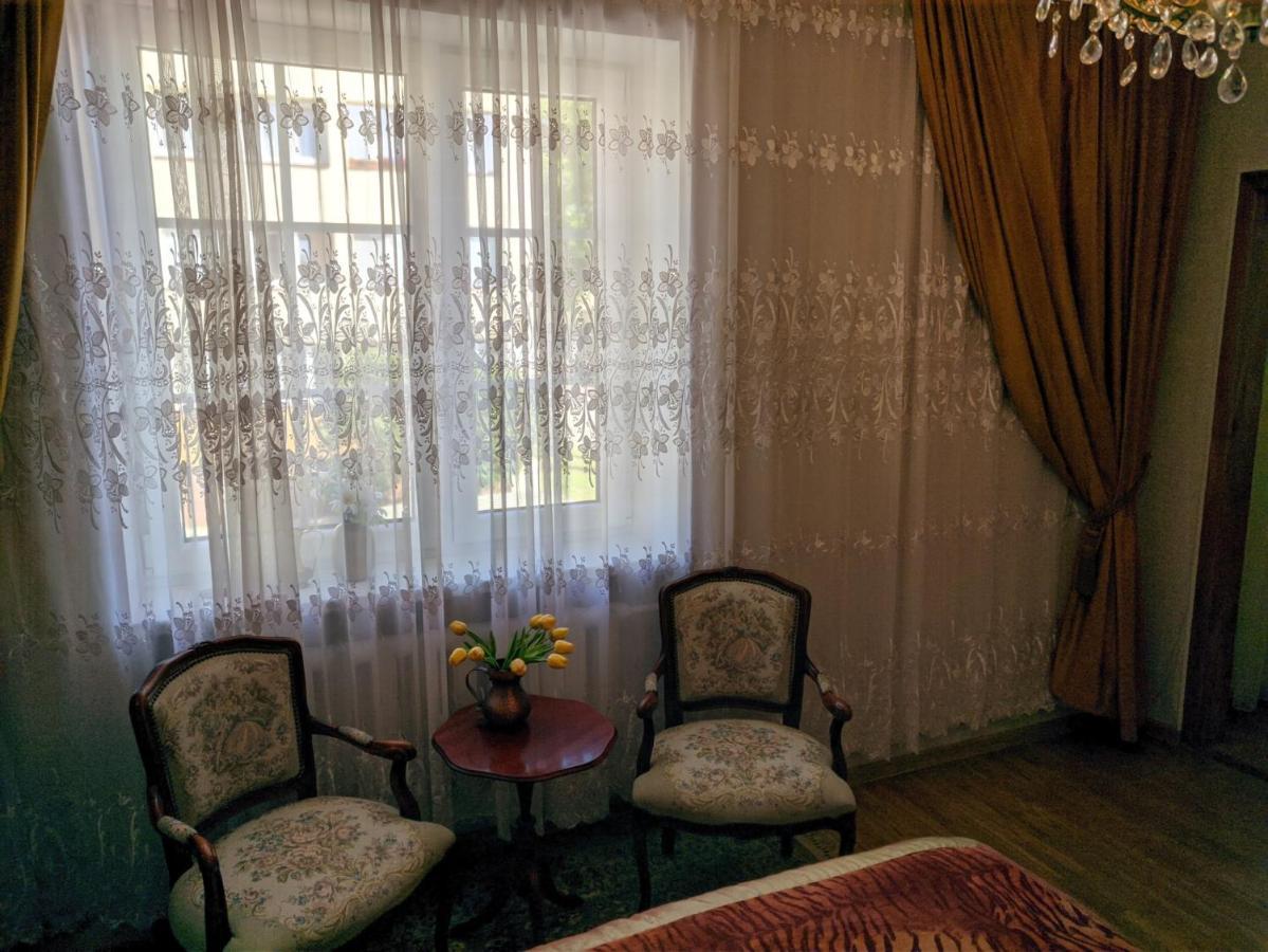 Guest House Nika - Cottages And Rooms In The Heart Of Palanga City Center מראה חיצוני תמונה