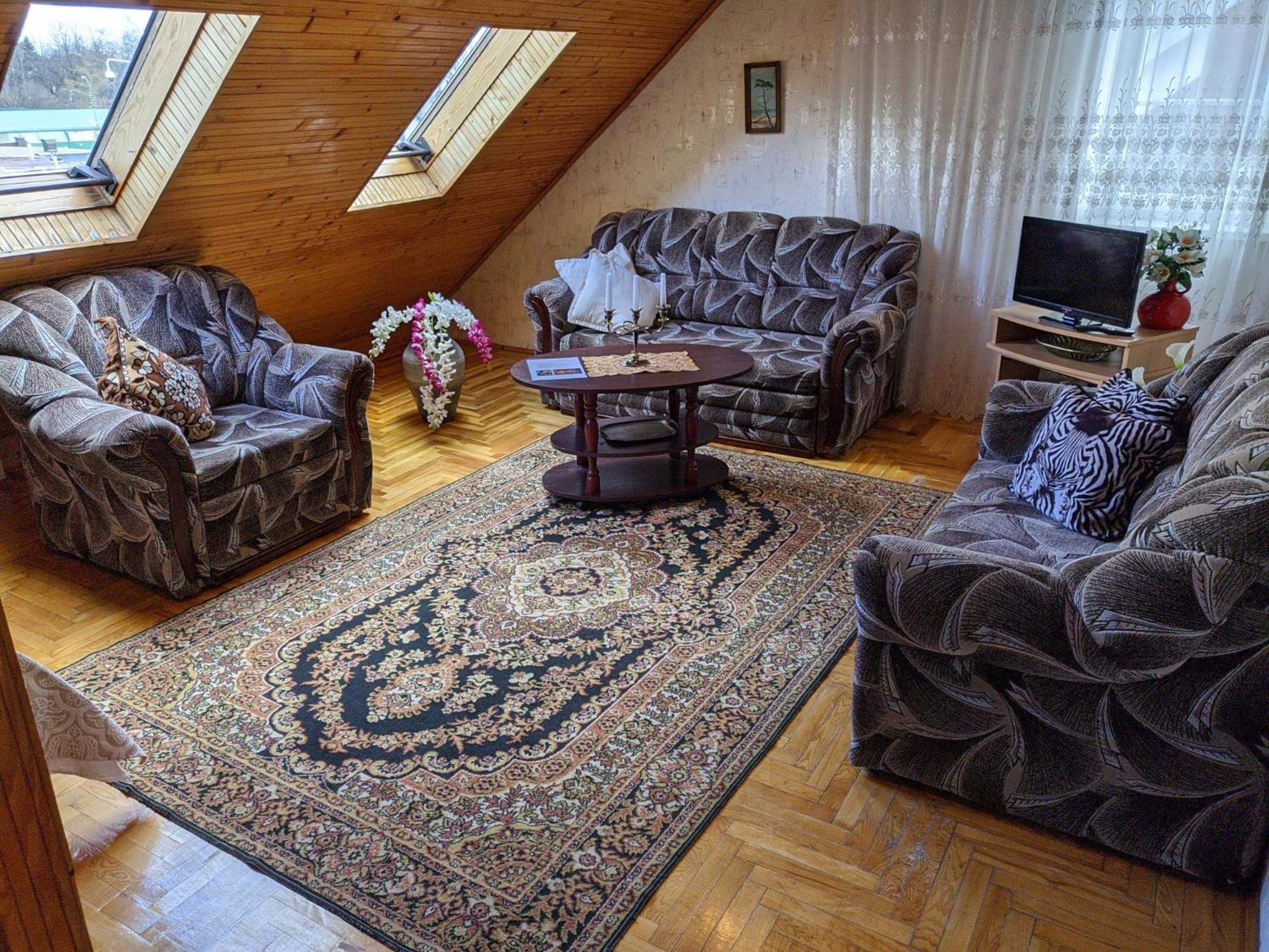 Guest House Nika - Cottages And Rooms In The Heart Of Palanga City Center מראה חיצוני תמונה
